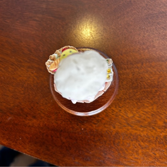 Little Nook Village Felicity Frog Victorian Frog Figurine By Leonardo - Picture 4 of 7